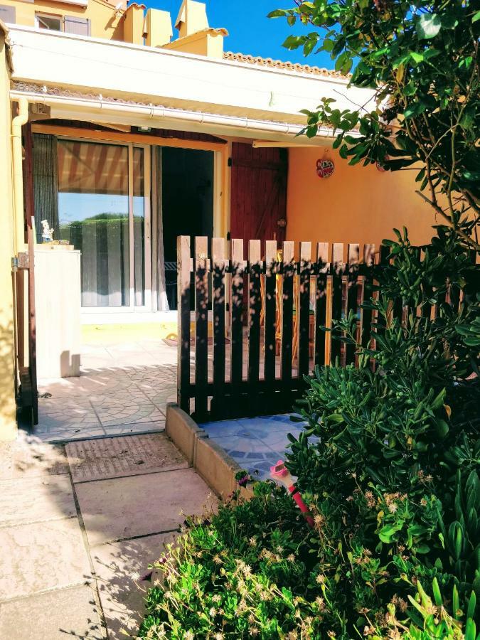 Résidence le neptuna T2 direct plage wifi clim Agde Exterior foto